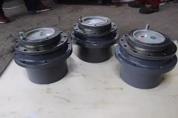 简述如何选择液压泵? 简述如何选择液压泵?